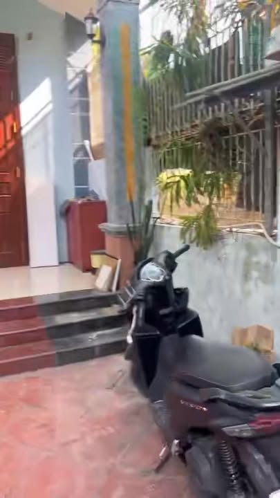 Nhà đẹp Trường Sơn, Sầm Sơn 150m² giá 1 tỷ - Sân vườn rộng rãi, vào ở ngay!