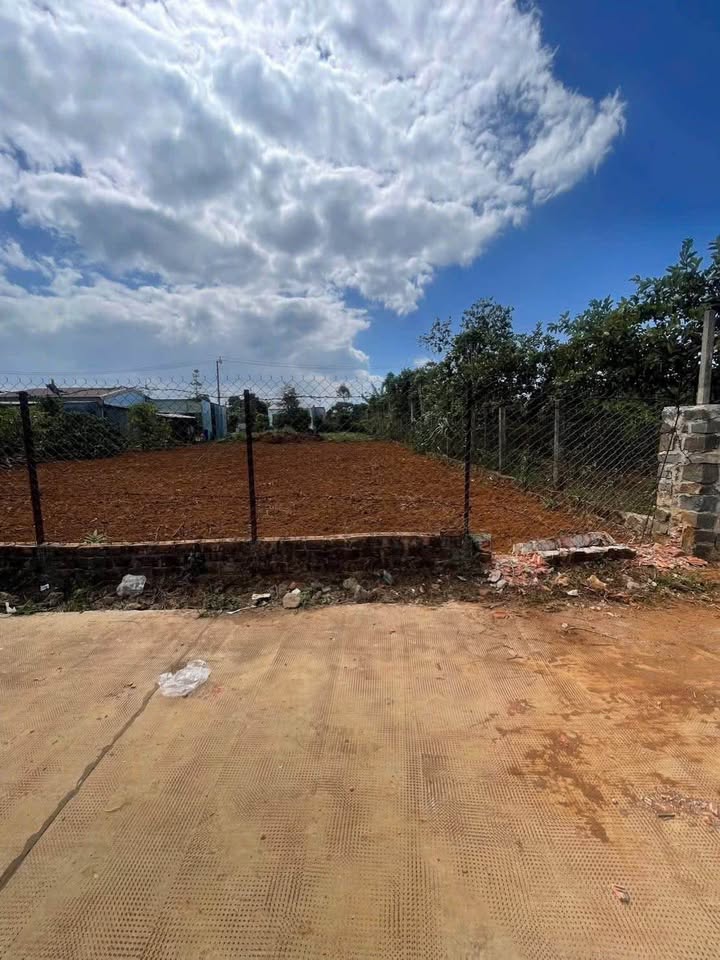 Đất nền Xã Biển Hồ 132m² giá chỉ 300 triệu - Cơ hội đầu tư tuyệt vời!