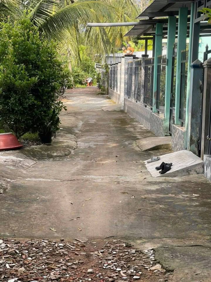 Nhà thổ cư 102m² tại đường Nguyễn Viết Xuân, Bình Thuỷ giá 1.1 tỷ - Tiện ích đầy đủ!