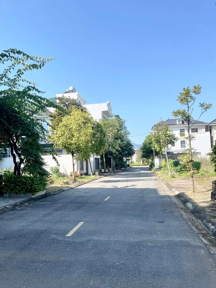 Lô đất Khu Đô Thị Mới Sudico, Quỳnh Lâm, 90m² giá 3.x tỷ - Đầu tư tiềm năng!