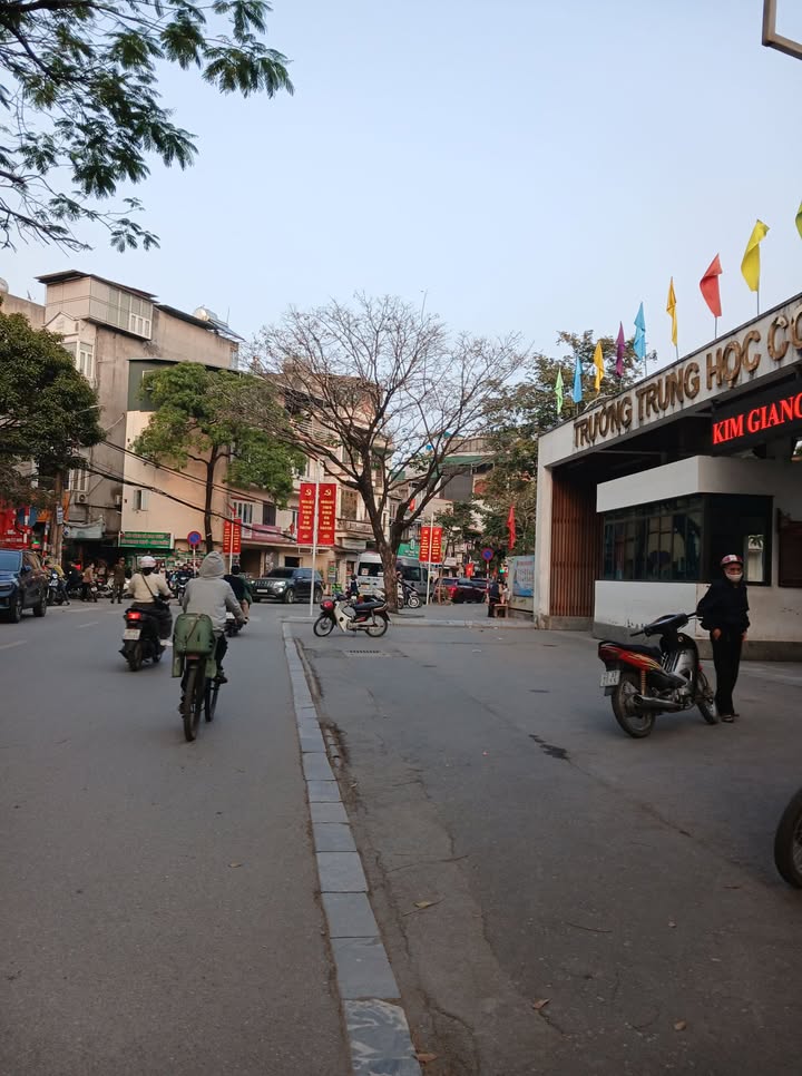 FrontHouse Hoàng Đạo Thành 65m² giá 6 tỷ - Kinh doanh siêu đỉnh