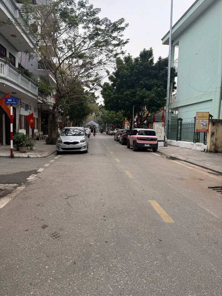 Mặt bằng cho thuê phố Lý Tự Trọng, Vĩnh Yên 135m² - Phù hợp kinh doanh đa dạng!