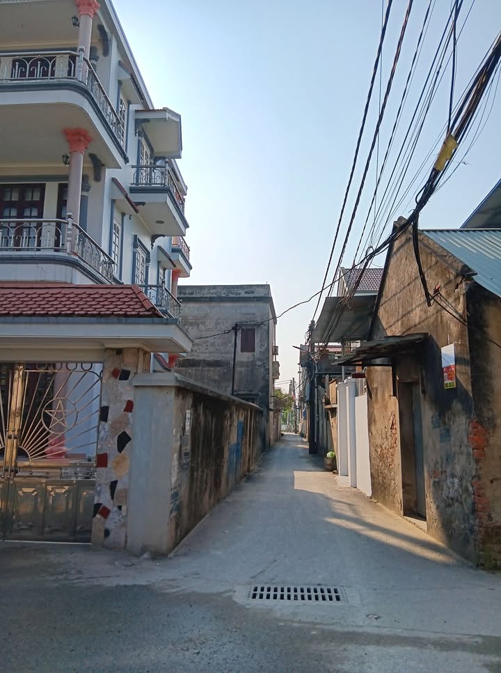 Nhà riêng Du Nội, Đông Anh 53m² giá 3 tỷ - Cực hiếm, sẵn sàng sở hữu!