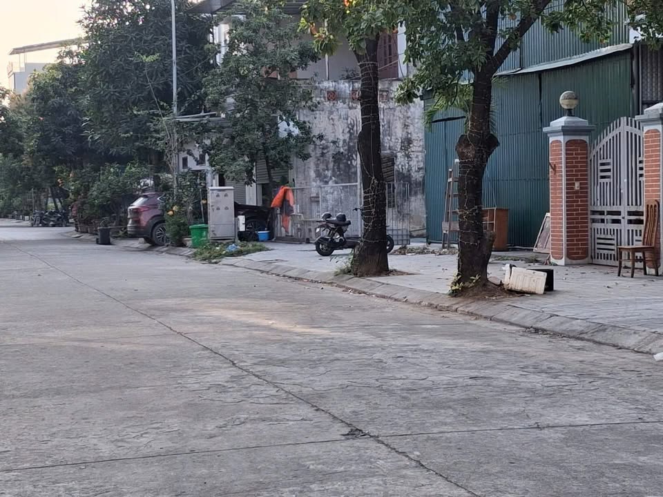 Đất nền Khu Dạ Tràng Ninh Mỹ 112m² giá 4 tỷ - Vị trí trung tâm thuận lợi!