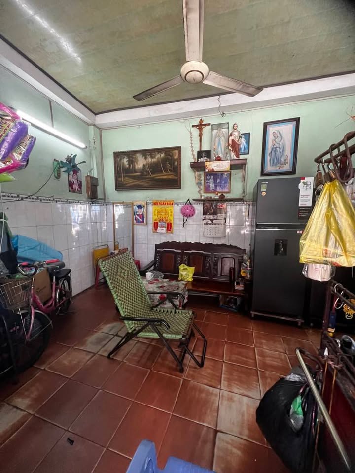 FrontHouse Hồ Bá Kiện Quận 10 30.8m² giá 9.7 tỷ - Vị trí trung tâm, tiện ích đầy đủ!