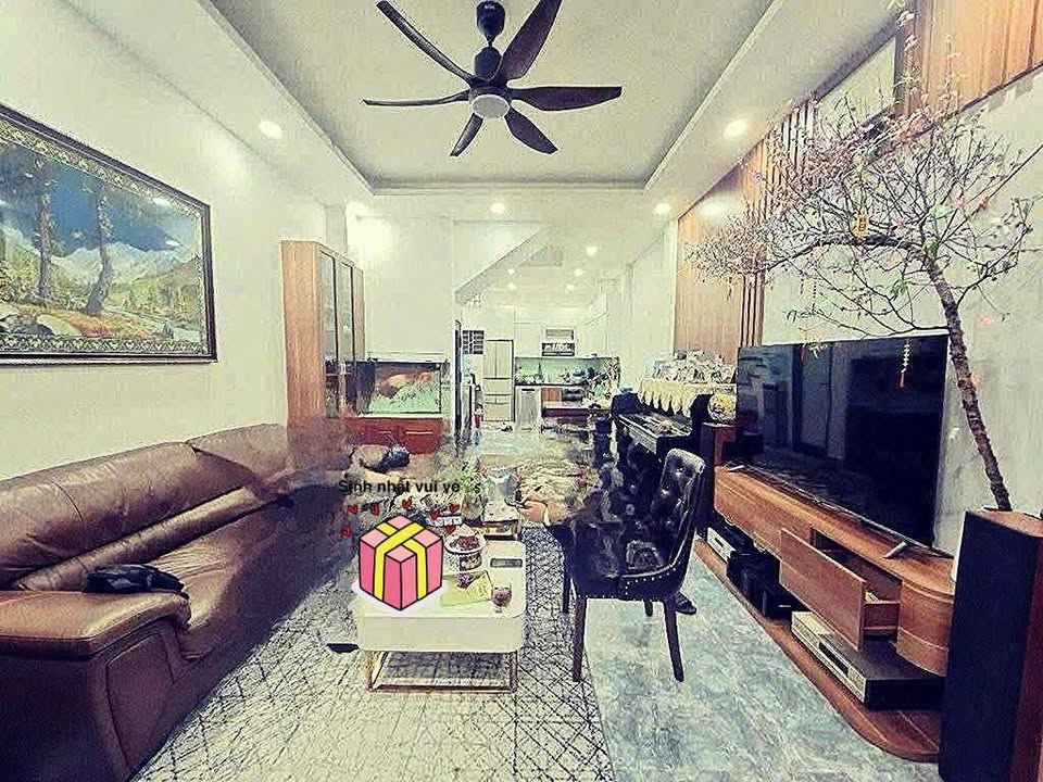 Nhà Doãn Kế Thiện - Cầu Giấy 39m² giá 8.9 tỷ - Cơ hội đầu tư hiếm có!