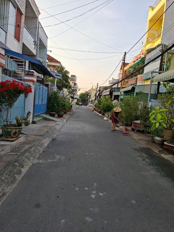 Nhà 1 trệt 2 lầu tại Đường Cô Bắc, 68m² giá 3.4 tỷ - An ninh văn minh