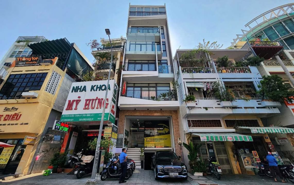 Nhà phố Trần Khắc Chân, P. Tân Định, Q1 - 73m² giá 43 tỷ - Đầu tư sinh lời ngay!