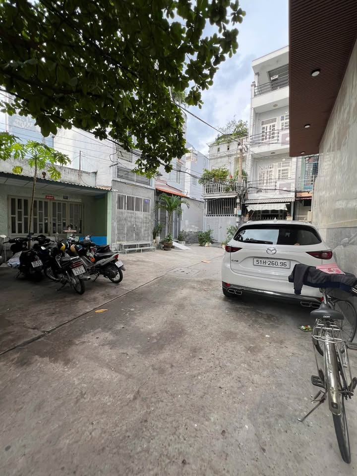 Nhà riêng hẻm thông Đường Chợ Lớn, Quận 6, 63m² giá 6.2 tỷ - Hàng hiếm khu vực!