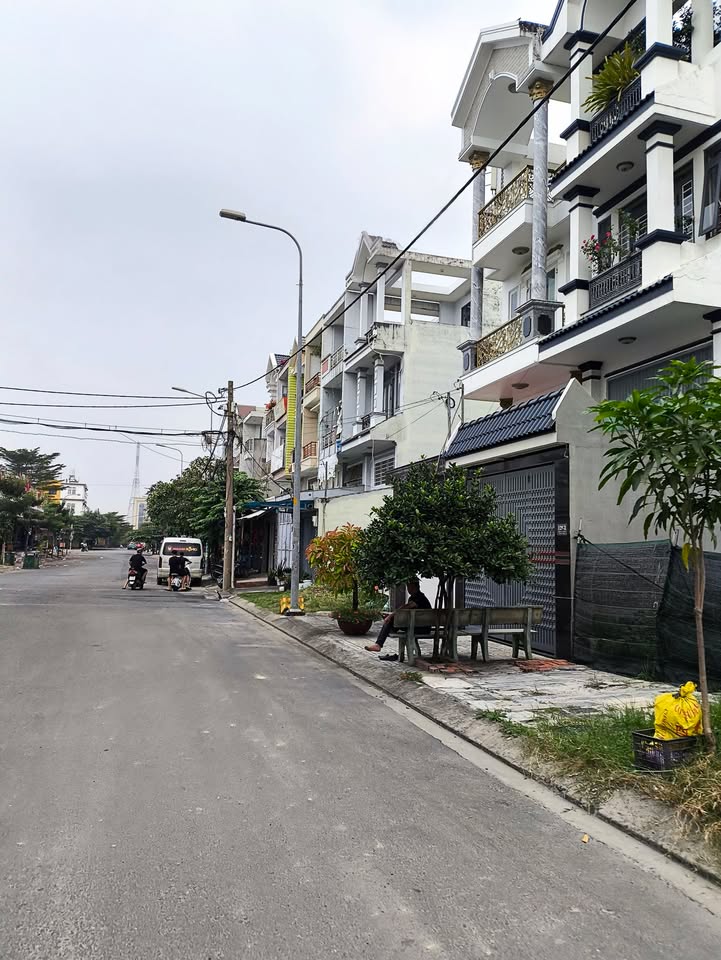 FrontHouse phố Phan Thúc Duyện, Tân Bình 84.6m² giá 17.5 tỷ - Nhà mới vào KD ngay!