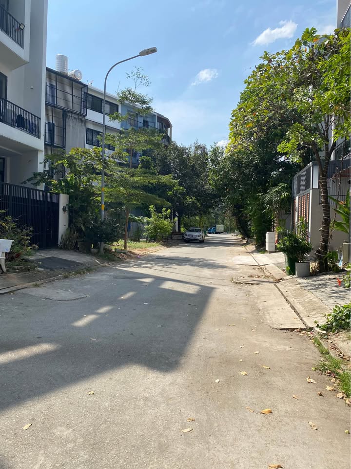 Nhà mặt tiền KDC T30, Bình Hưng, Bình Chánh 75m² giá 7.8 tỷ - Sổ hồng riêng