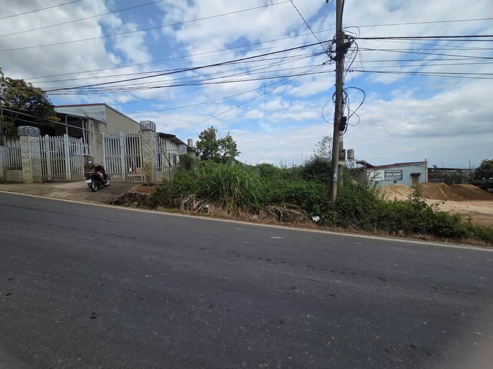 FrontHouse Bảo Lộc 210m² giá 2.1 tỷ - Mặt tiền Lê Thị Riêng