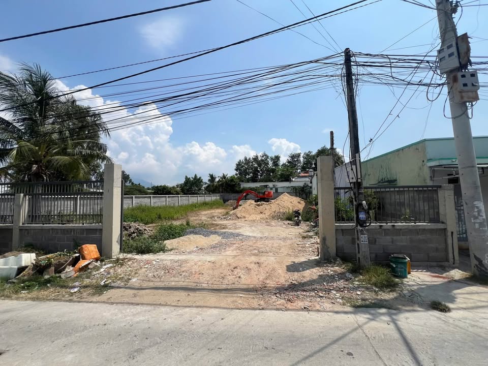 Lô đất thổ cư 863m² tại Huyện Diên Khánh giá chỉ 19 tỷ - Cơ hội đầu tư tuyệt vời!