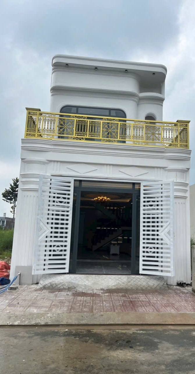 Nhà phố tại phường Hội Nghĩa, Tân Uyên 100m² giá chỉ 2 tỷ - Sổ đỏ chính chủ!