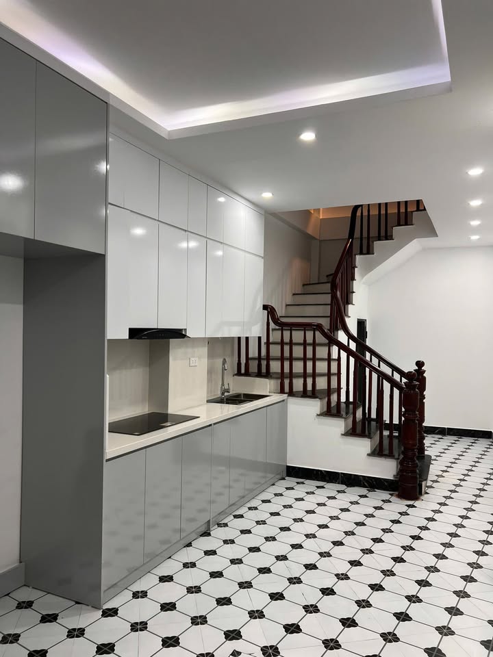 Nhà phố Xuân Đỉnh 35m² giá 9 tỷ - Sẵn sàng vào ở ngay!