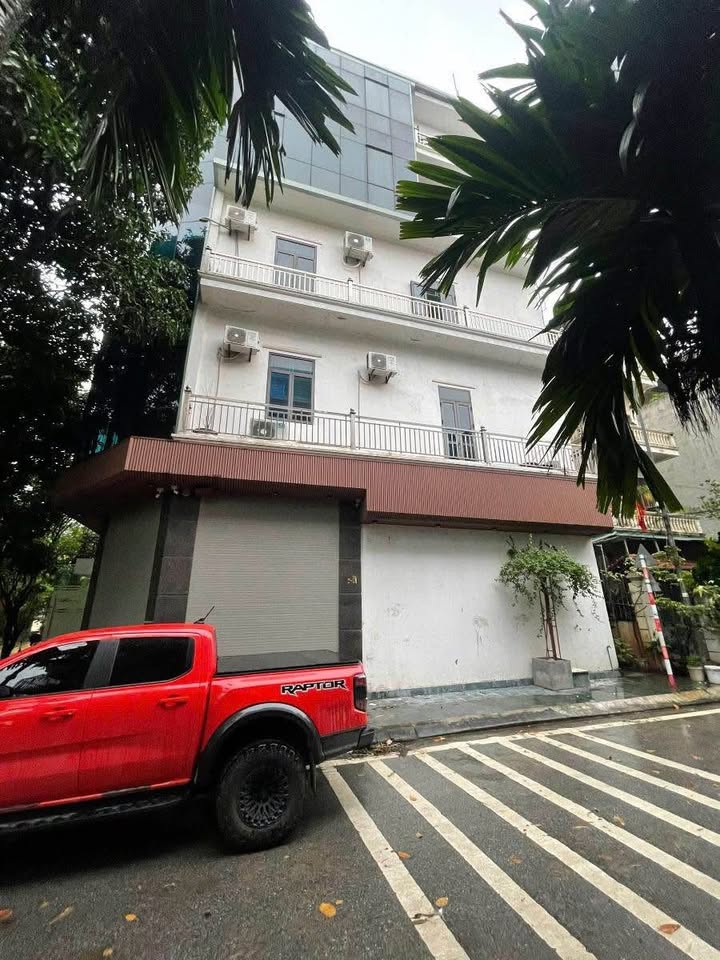 Nhà Lĩnh Nam, Hoàng Mai 90m² giá thỏa thuận - Lô góc 3 mặt thoáng!