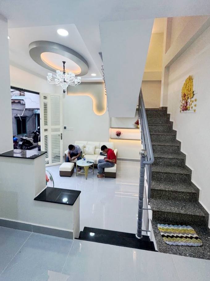 Nhà đẹp Tân Hòa Đông, Quận 6, 33m² giá 5 tỷ - Dọn vào ở ngay!