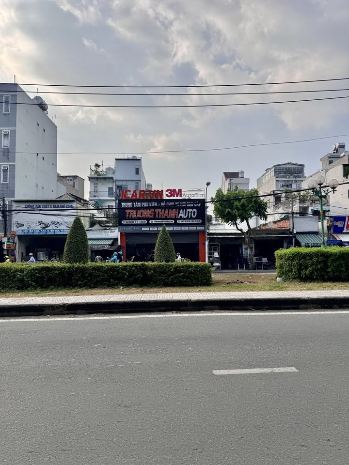 FrontHouse mặt tiền kinh doanh đường Tân Sơn 95m² giá 12.9 tỷ - Cơ hội đầu tư đắc địa!