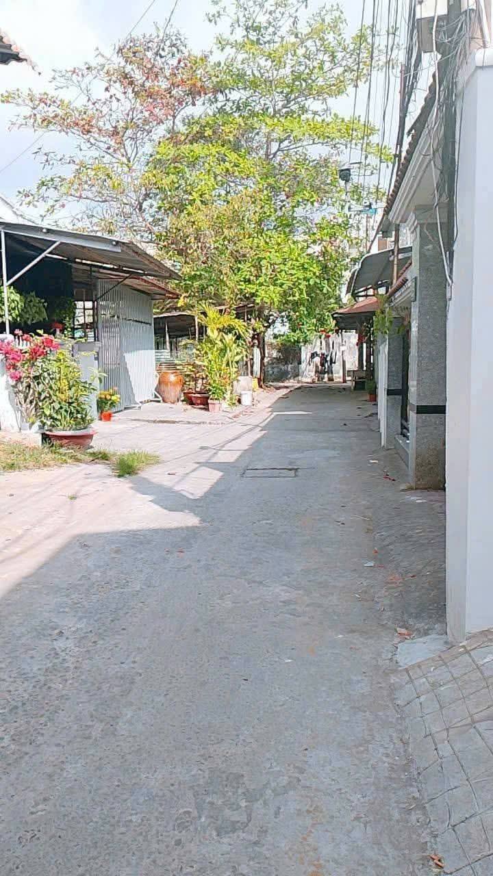 Nhà mới bán tại đường Nguyễn Thiện Thuật, Rạch Sỏi, 74m² chỉ 1.32 tỷ - Tiện nghi đầy đủ!