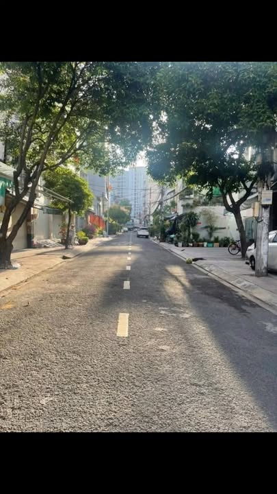 Nhà mặt tiền Xóm Củi, Quận 8, 88m² giá 12 tỷ - Giao thông thuận lợi!