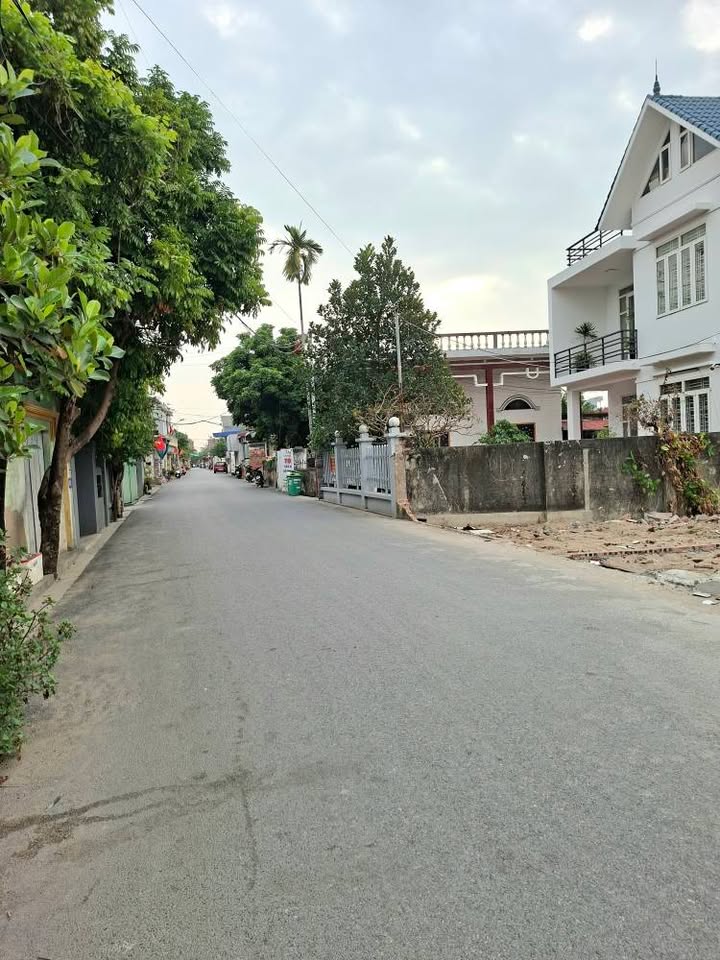Đất mặt đường Hàng Tổng, Hải An, 54m² giá 3 tỷ - Lô góc tiềm năng!