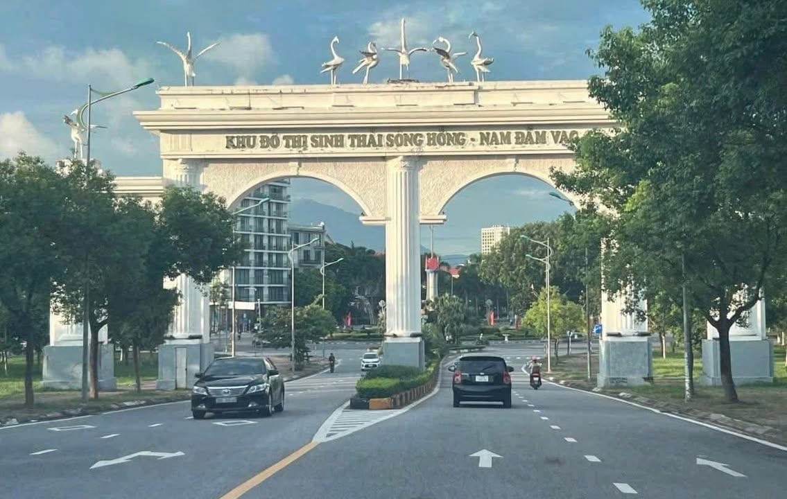 Lô đất VIP Nam Đầm Vạc 333m² giá 30 triệu/m² - Cơ hội đầu tư hấp dẫn!