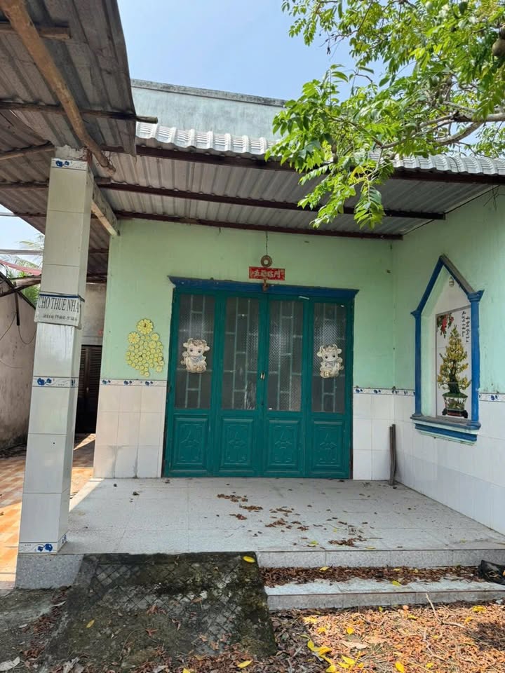 Nhà vườn cấp 4 tại xã Tân Phú, Đức Hòa, 198m² giá 1 tỷ - Sổ hồng chính chủ