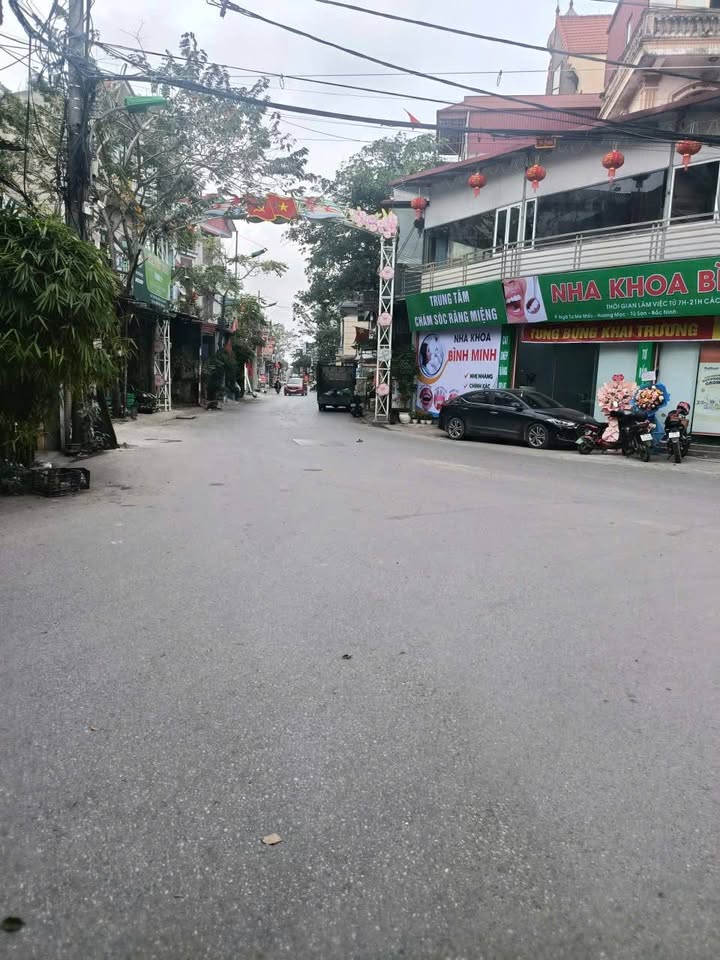 Đất nền kinh doanh Trục Kinh Doanh Đỉnh Cao, Phù Khê, 106m² giá chỉ 4.45 tỷ - Đầu tư sinh lời ngay!