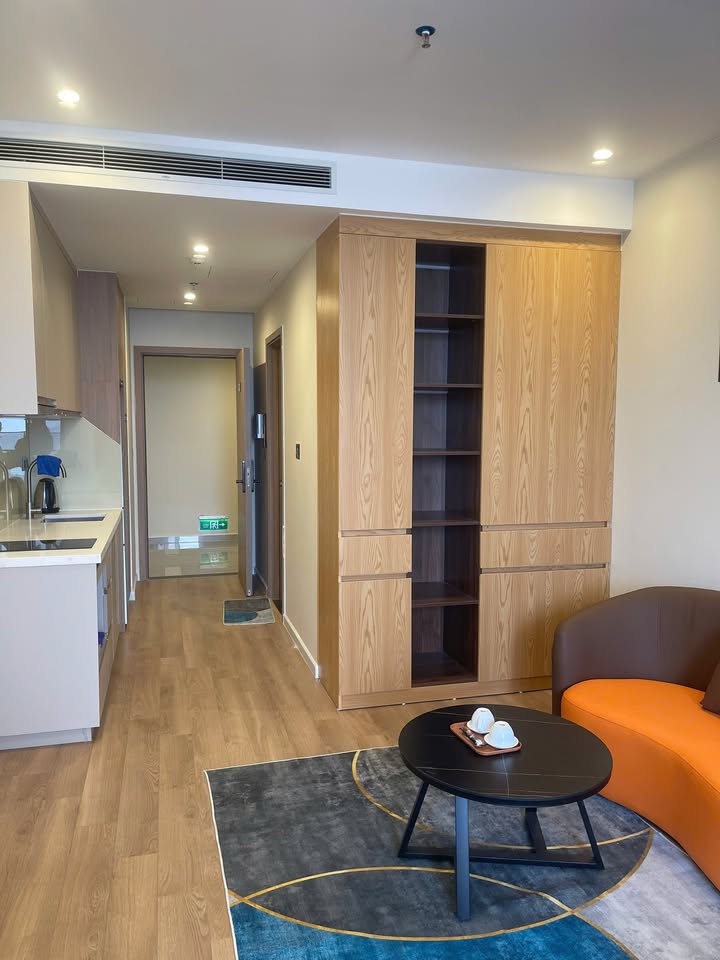 Căn hộ ICON40 Hạ Long 33,32m² giá 1.68 tỷ - Full nội thất đẹp!