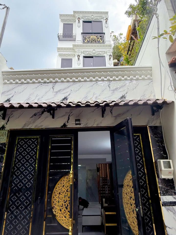 FrontHouse Trương Đăng Quế, Quận Gò Vấp 39m² giá 7.8 tỷ - Bán gấp, vị trí đẹp!