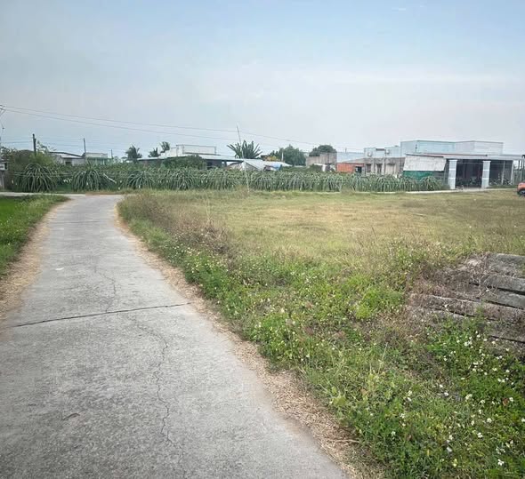 Đất thổ cư Hàm Chính 100m² giá 520 triệu - Vị trí đắc địa ngay chợ Bình An!