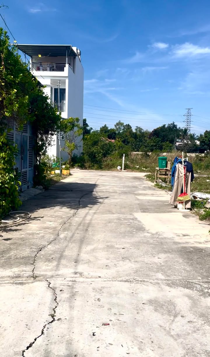 Đất nền Vĩnh Hiệp Nha Trang 79m² giá 1.58 tỷ - Pháp lý rõ ràng, xe ô tô vào tận nơi!