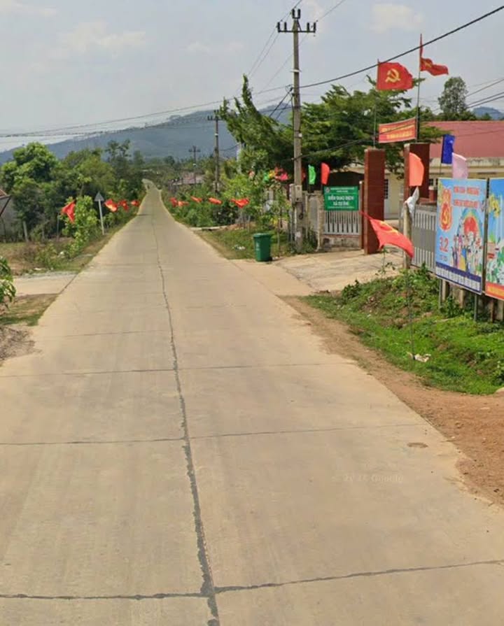 Đất tặng nhà tại trung tâm xã Ea Ning, 864m² chỉ 2.16 tỷ - Cơ hội đầu tư tốt!