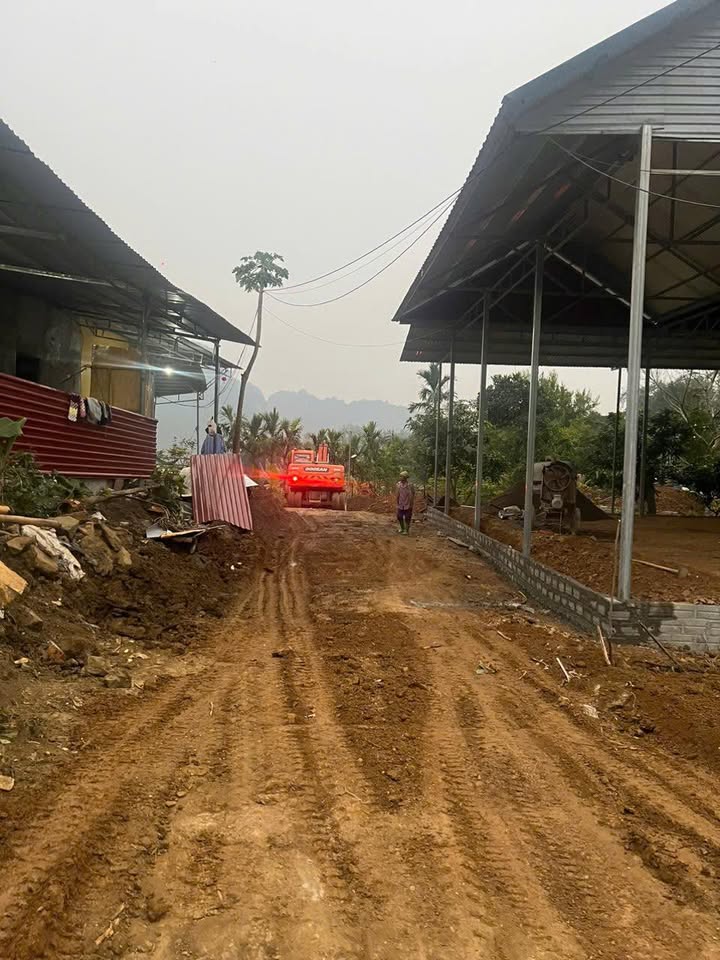 Đất nền Lạc Lương, Yên Thủy 4660m² giá chỉ 1.6 tỷ - Đầu tư sinh lời cao!