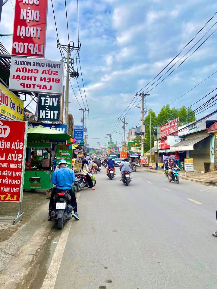 Xưởng 4 tầng 200m² đường Vĩnh Lộc, quận Bình Tân - Giá chỉ 11.2 tỷ!