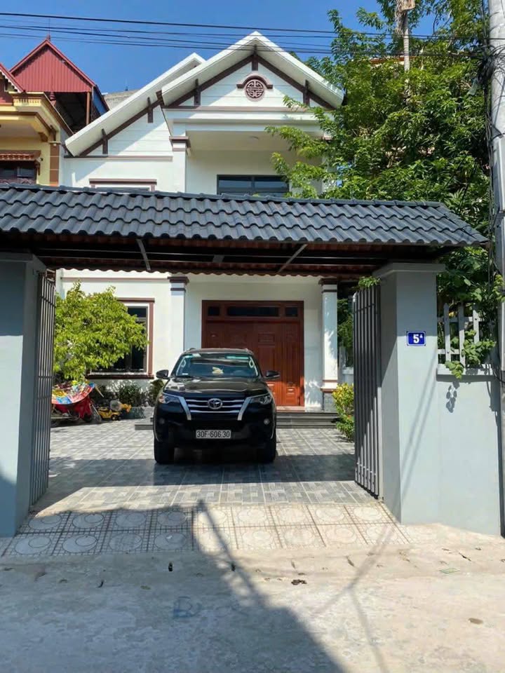 Nhà 2 tầng Phúc Yên 200m² giá thỏa thuận - Vị trí đẹp cho ở và kinh doanh