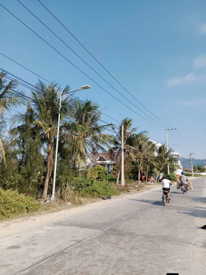 Đất thổ cư Phường Đông Ninh Hoà 370m² giá 7.03 tỷ - Gần biển Dốc Lết!