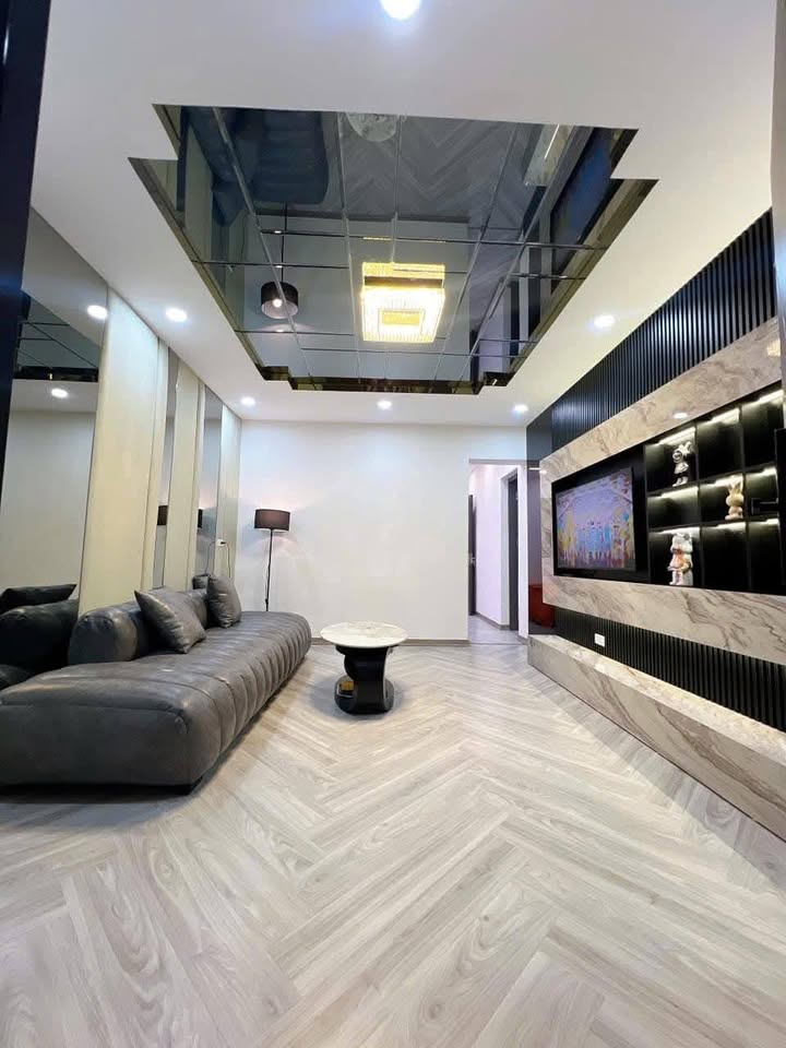 Căn hộ tập thể khu 72ha Vĩnh Phúc 80m² giá 5.8 tỷ - Sẵn sàng vào ở ngay!