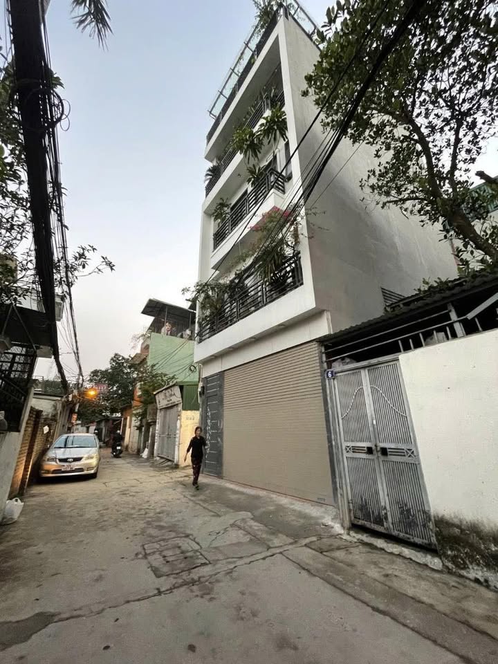 Đất Lô Góc Phố Bắc Cầu, Long Biên 40m² giá 5.2 tỷ - Sổ đỏ chính chủ!