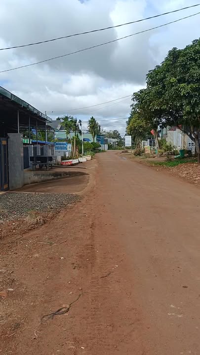 Bán nhà mặt tiền Âu Cơ, quận Tân Bình, 400m² giá chỉ 3.6 tỷ - Cơ hội đầu tư hiếm có!