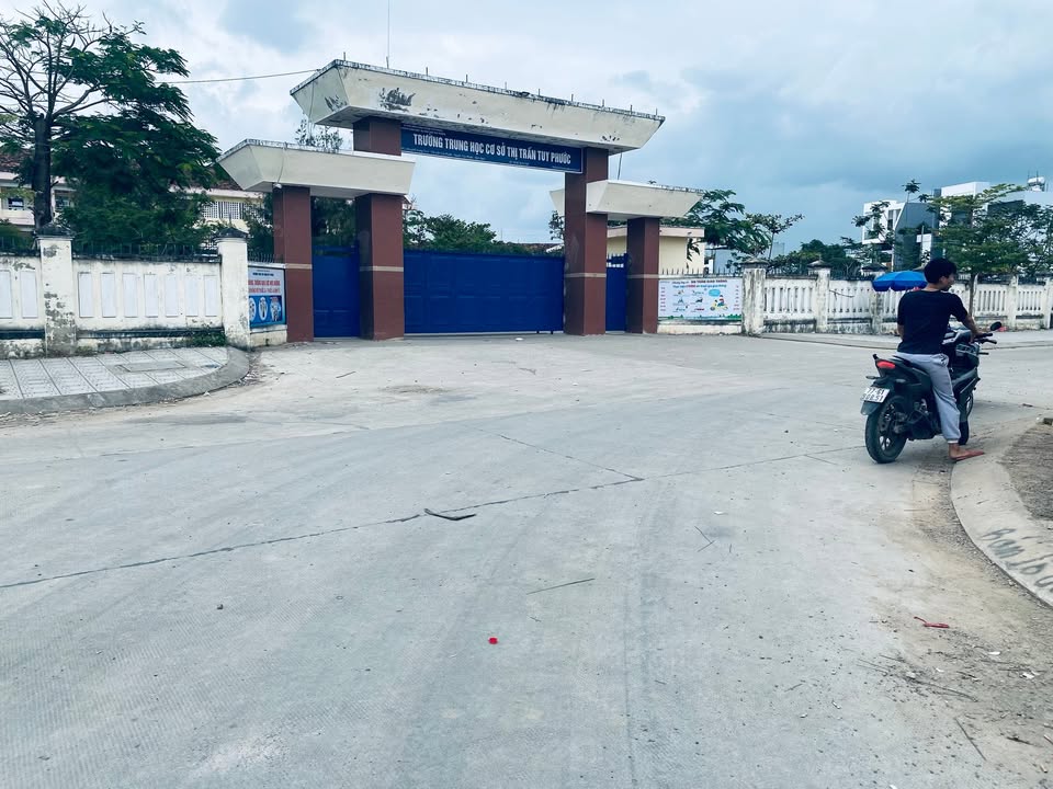 Đất nền TDC Trường Học cấp 2 Tuy Phước 100m² giá chỉ 1.3 tỷ - Cơ hội đầu tư tuyệt vời!