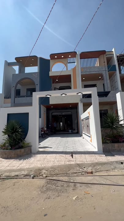 Nhà trệt lầu KCN Cầu Tràm 300m² giá 4.58 tỷ - Sẵn sàng vào ở ngay!