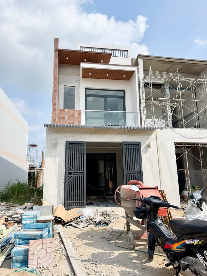 Nhà 2 mặt tiền Khu Minh Linh, Phường Thanh Đức, 105m² - Giá tốt hiếm có!