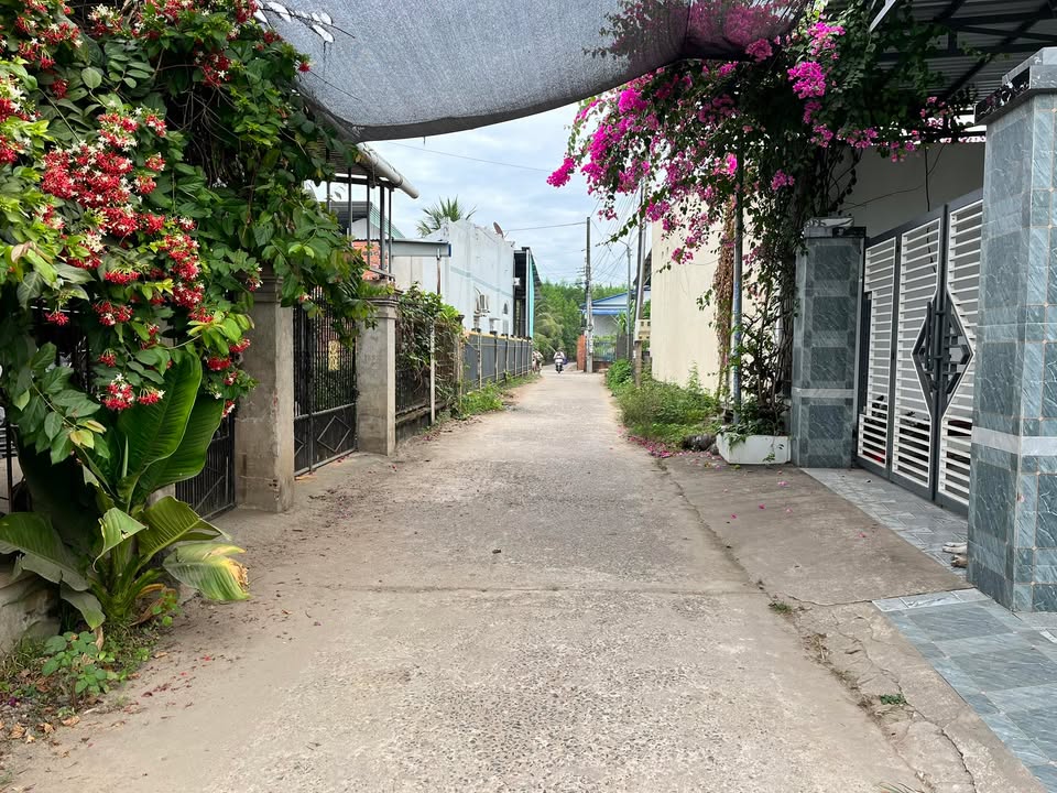 Đất thổ cư 200m² tại Xuân Hưng, Xuân Lộc - Giá chỉ 1 tỷ, cơ hội đầu tư tuyệt vời!