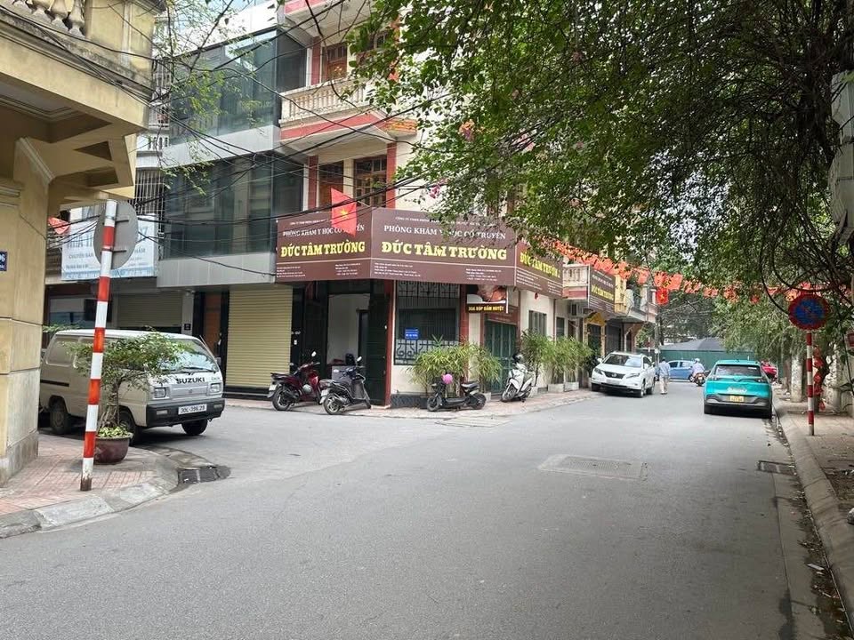 Nhà phố Thanh Xuân Bắc 50.4m² giá thương lượng - Vị trí đắc địa kinh doanh