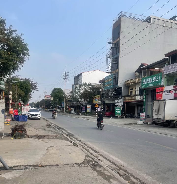 Đất nền lô góc Hoàng Dương – Mai Đình 50m² giá 1.8 tỷ - Vị trí đắc địa, dễ xây dựng!