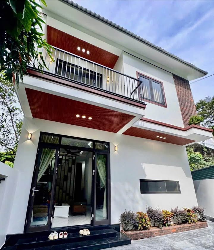 Nhà 2 Tầng Kiệt 86 Lê Ngô Cát 97m² giá 3.39 tỷ - Ô tô vào tận nhà!