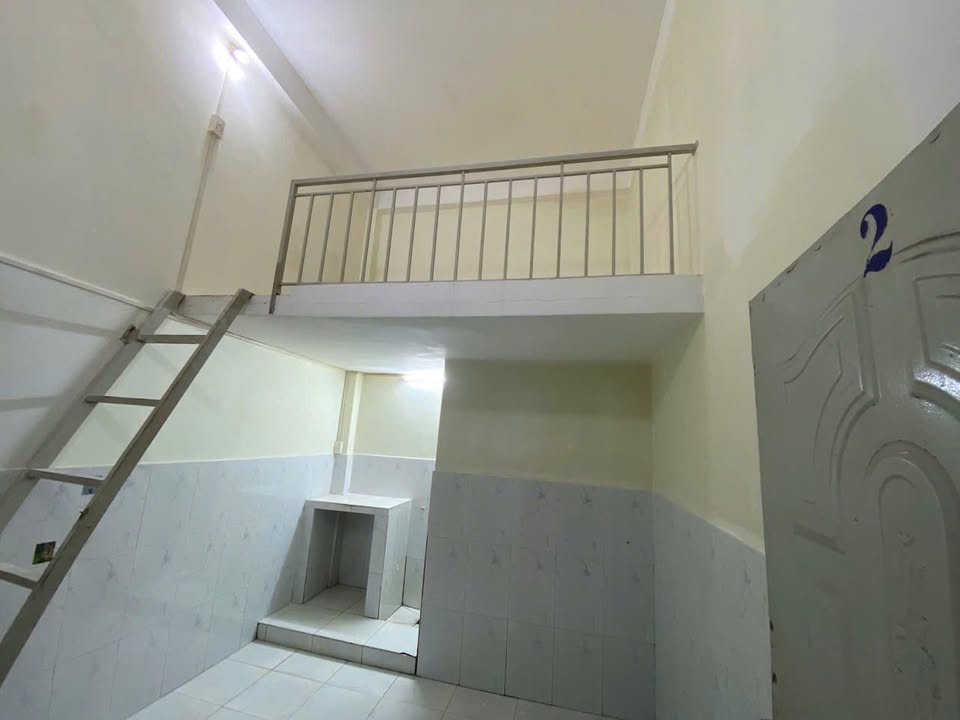 Phòng cho thuê 20m² tại Tăng Nhơn Phú A, giá 2 triệu - Tiện nghi đầy đủ!