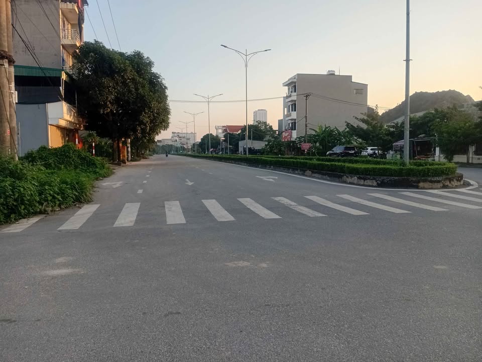 Bán đất phân lô nhà vườn Ninh Khánh 252m² giá 10 tỷ - Đường lớn dễ dàng di chuyển!