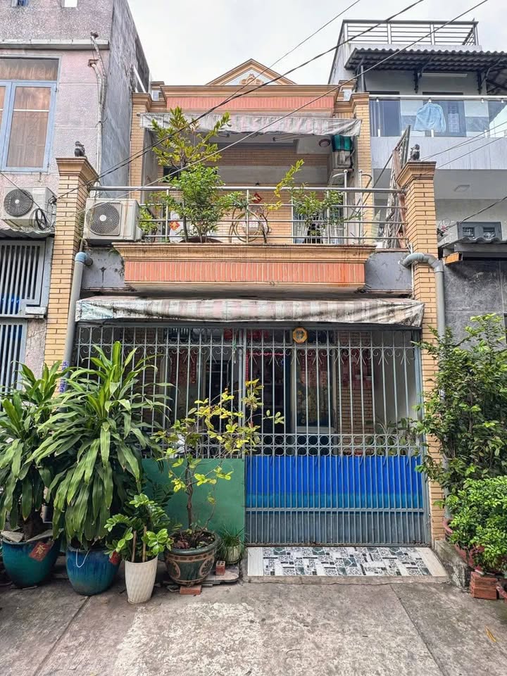 Nhà phố Hương Lộ 2, Bình Tân 72m² giá 5.98 tỷ - Hẻm ô tô 6m, tiện nghi đầy đủ!